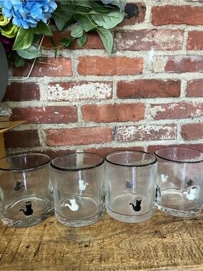 Set of 8 Clear Glass Tumblers with Black Cat Motif